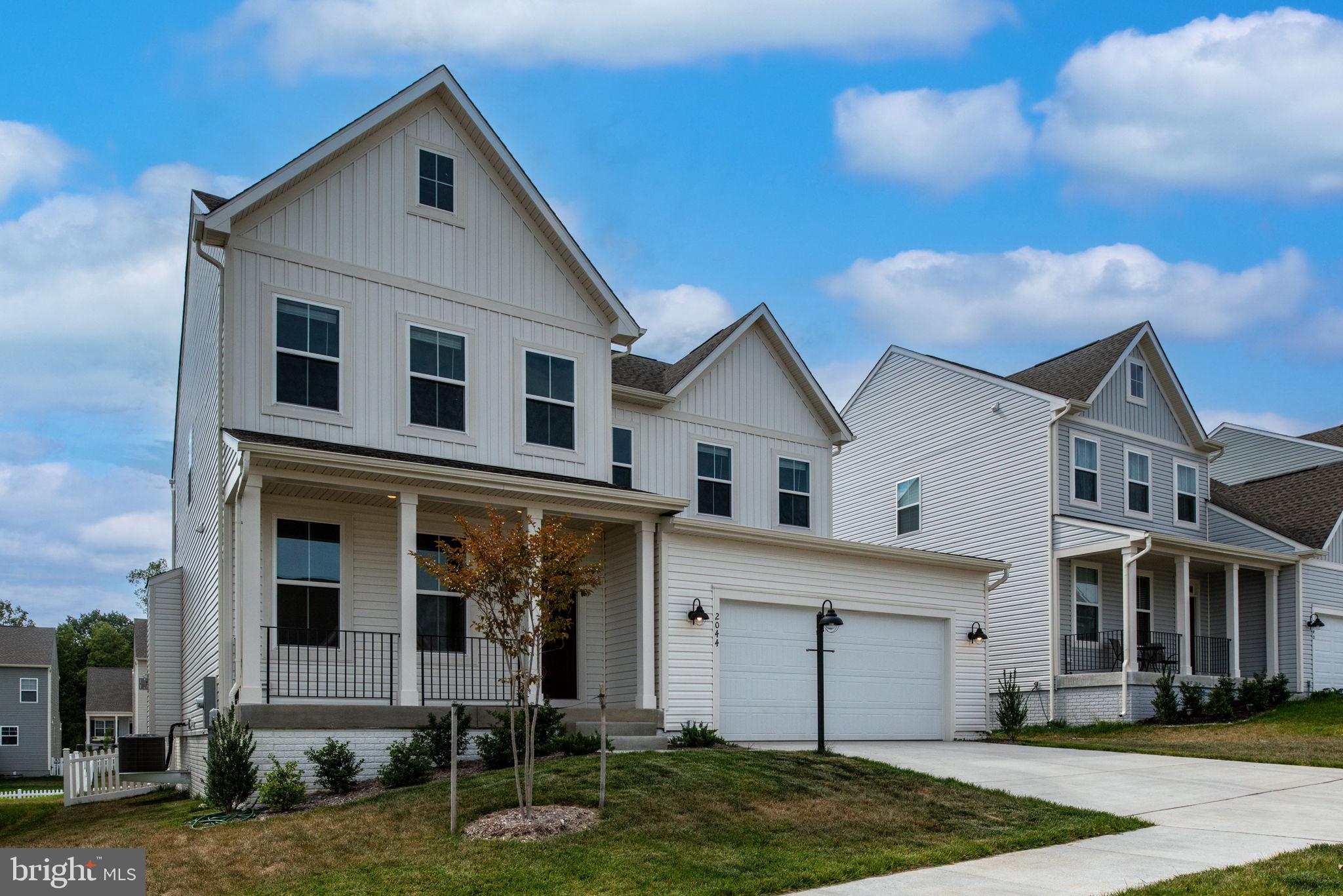 2044 Armstrong Terrace