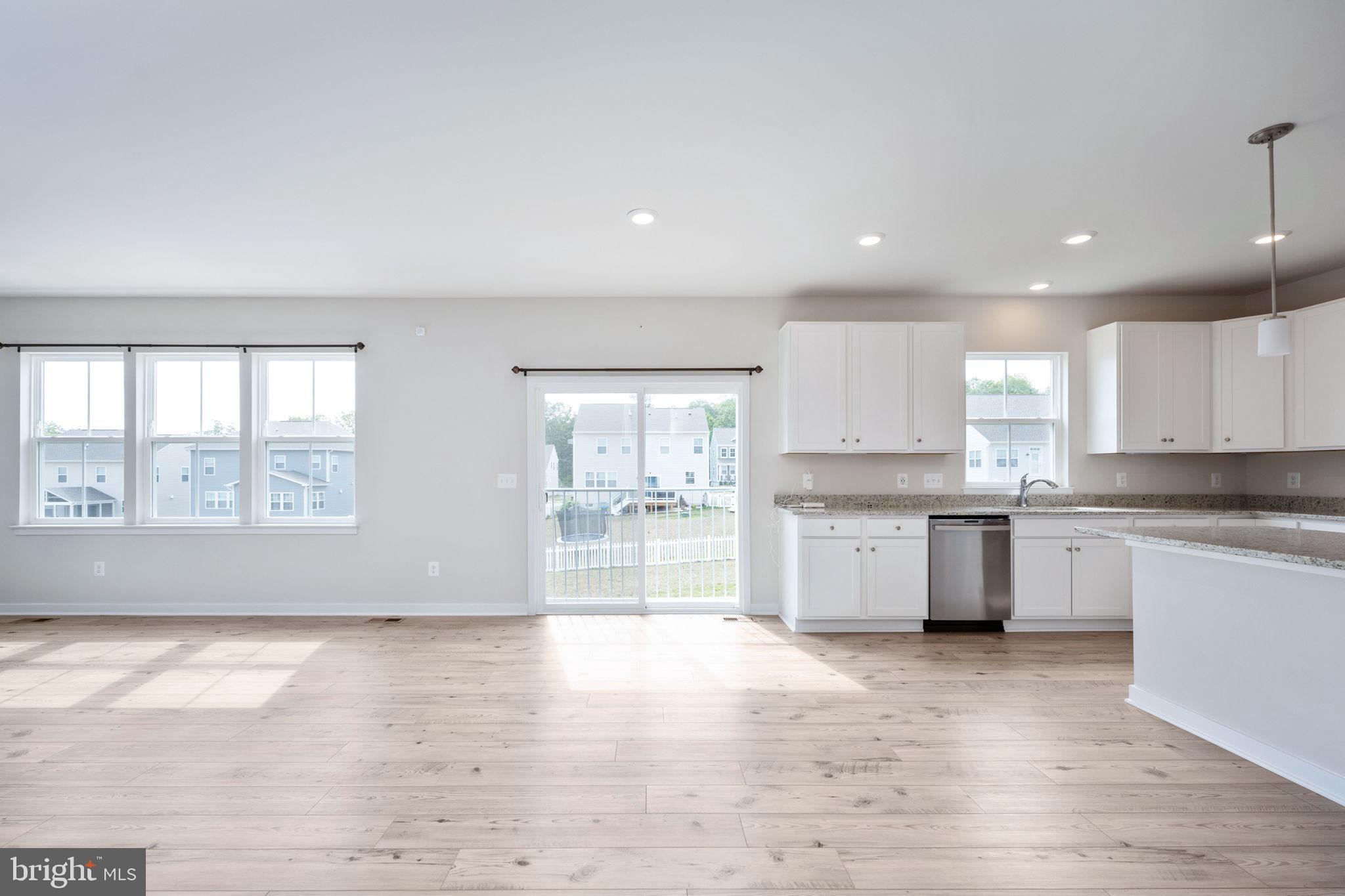 2044 Armstrong Terrace