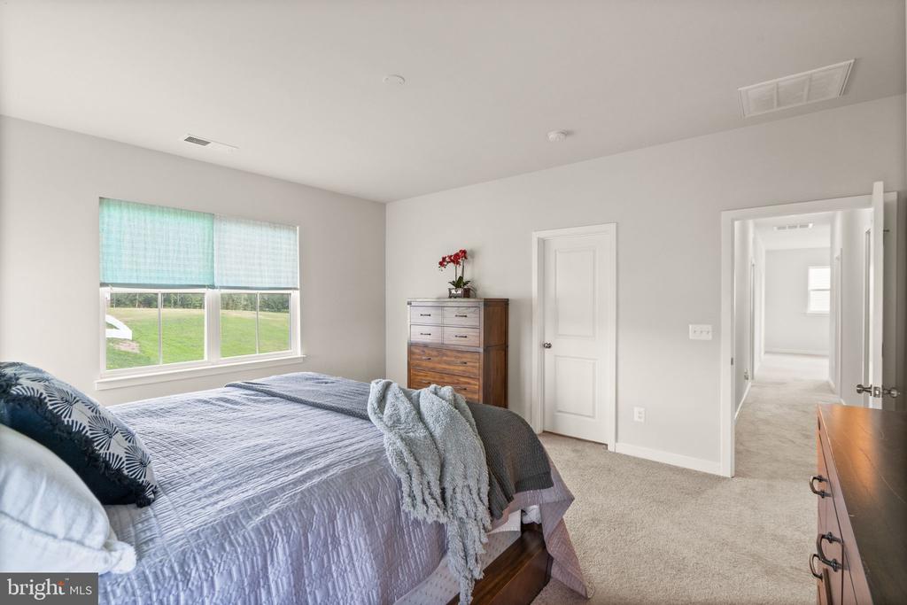 2107 Berwick Dr