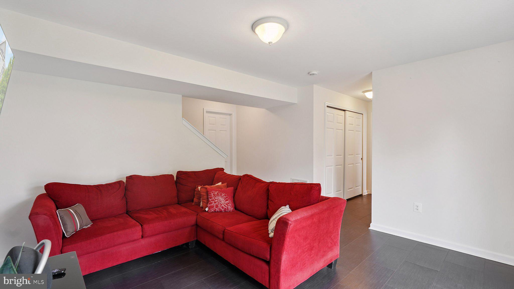 1917 MEADOW LARK DRIVE