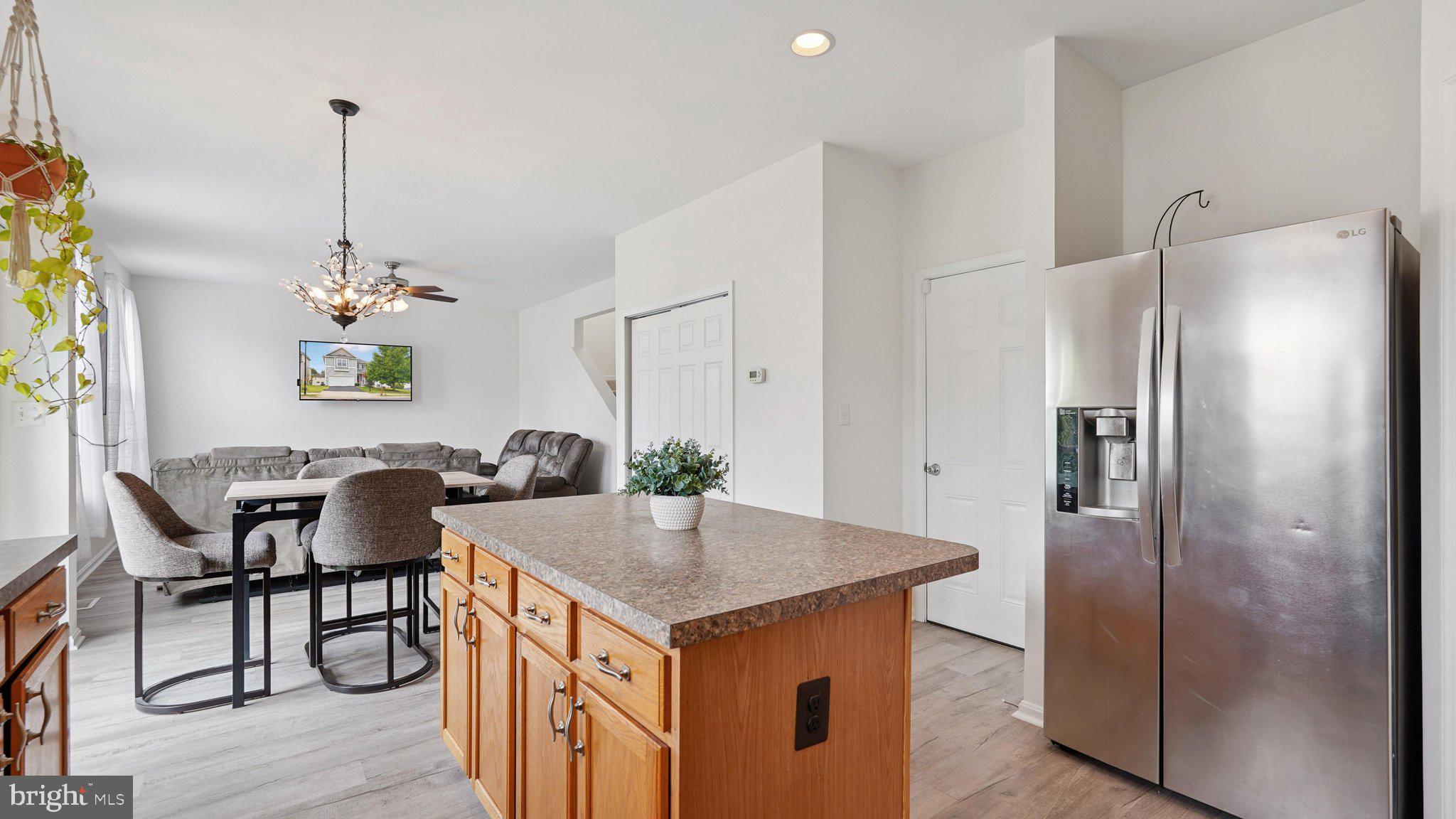 1917 MEADOW LARK DRIVE