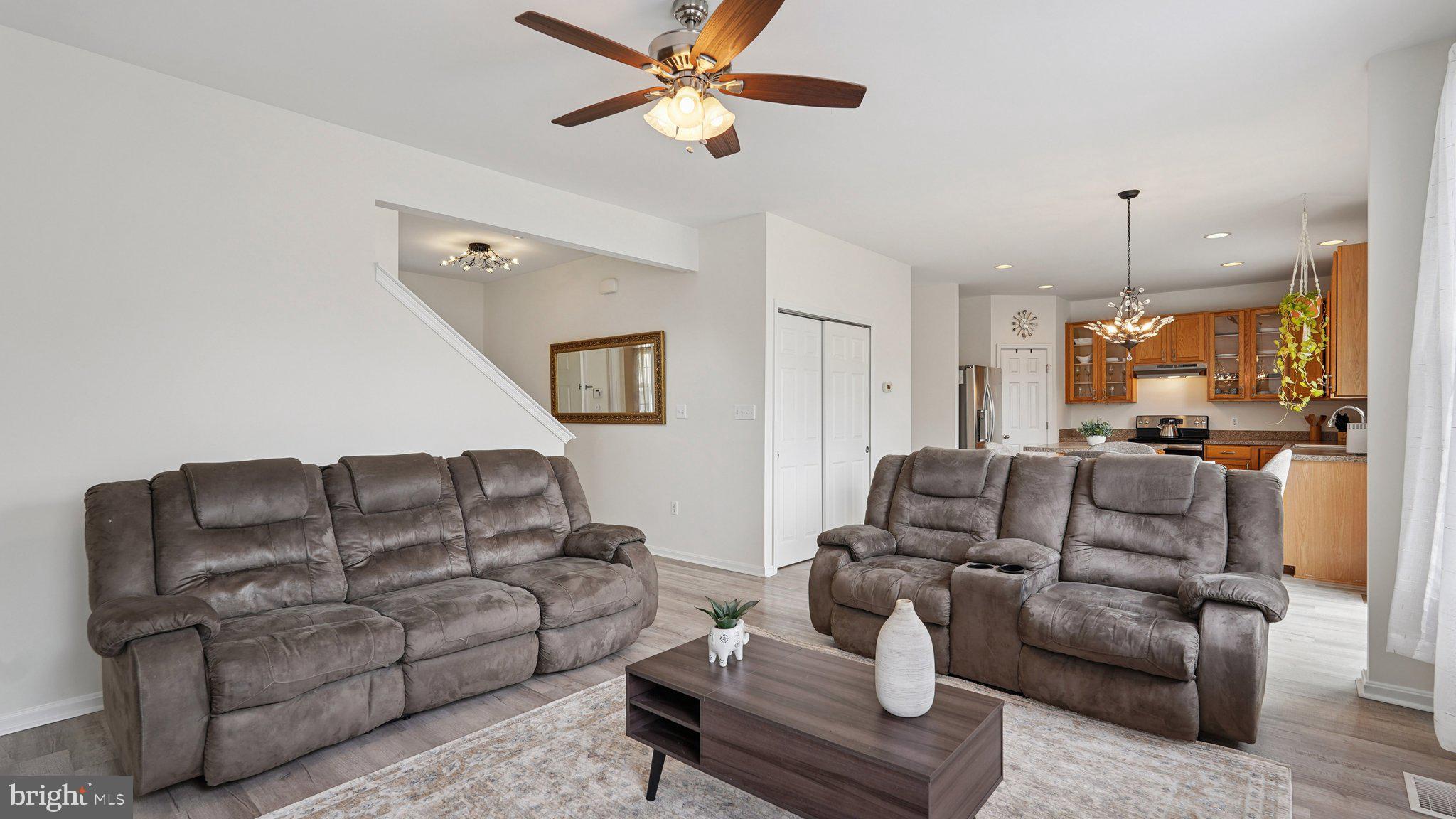 1917 MEADOW LARK DRIVE