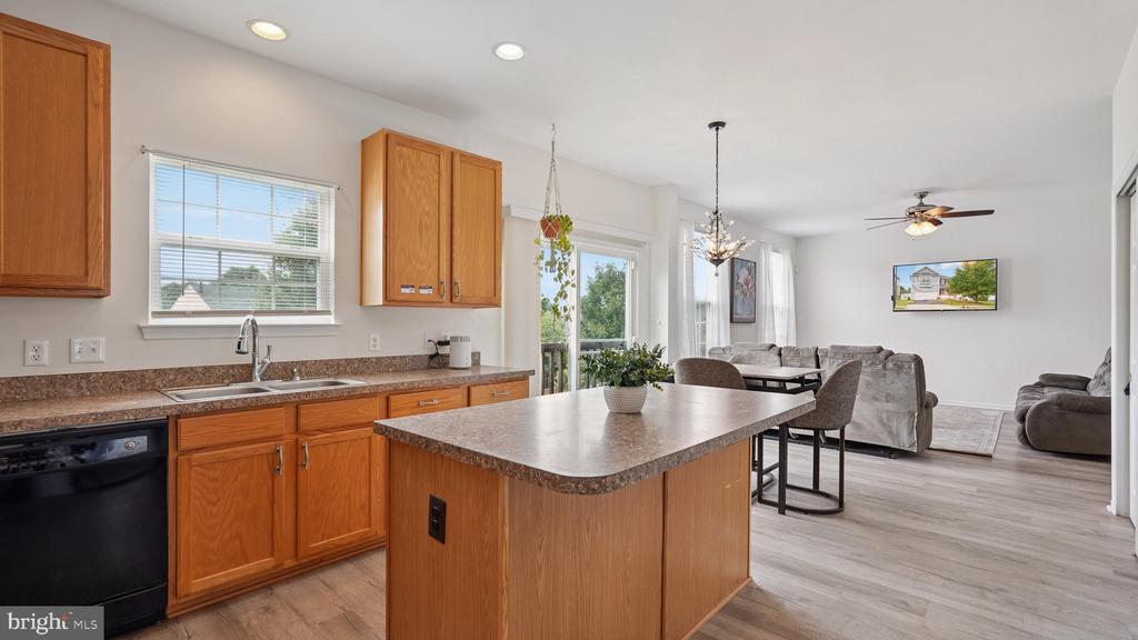 1917 MEADOW LARK DRIVE