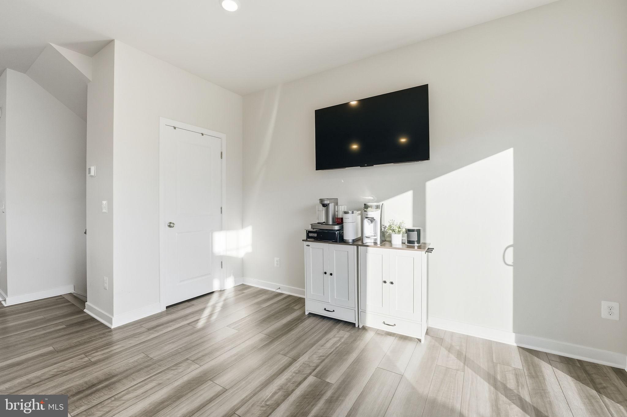 20131 STONEHAVEN AVENUE