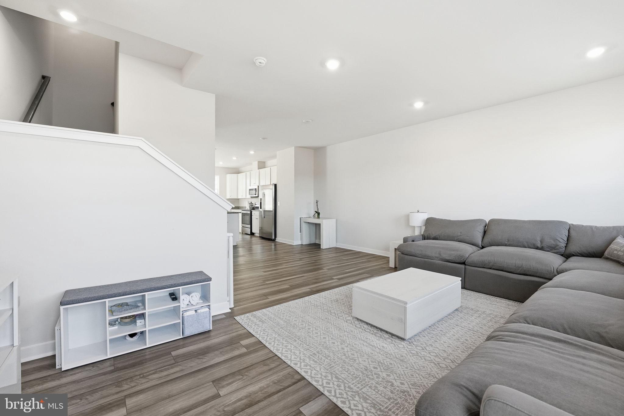 20131 STONEHAVEN AVENUE