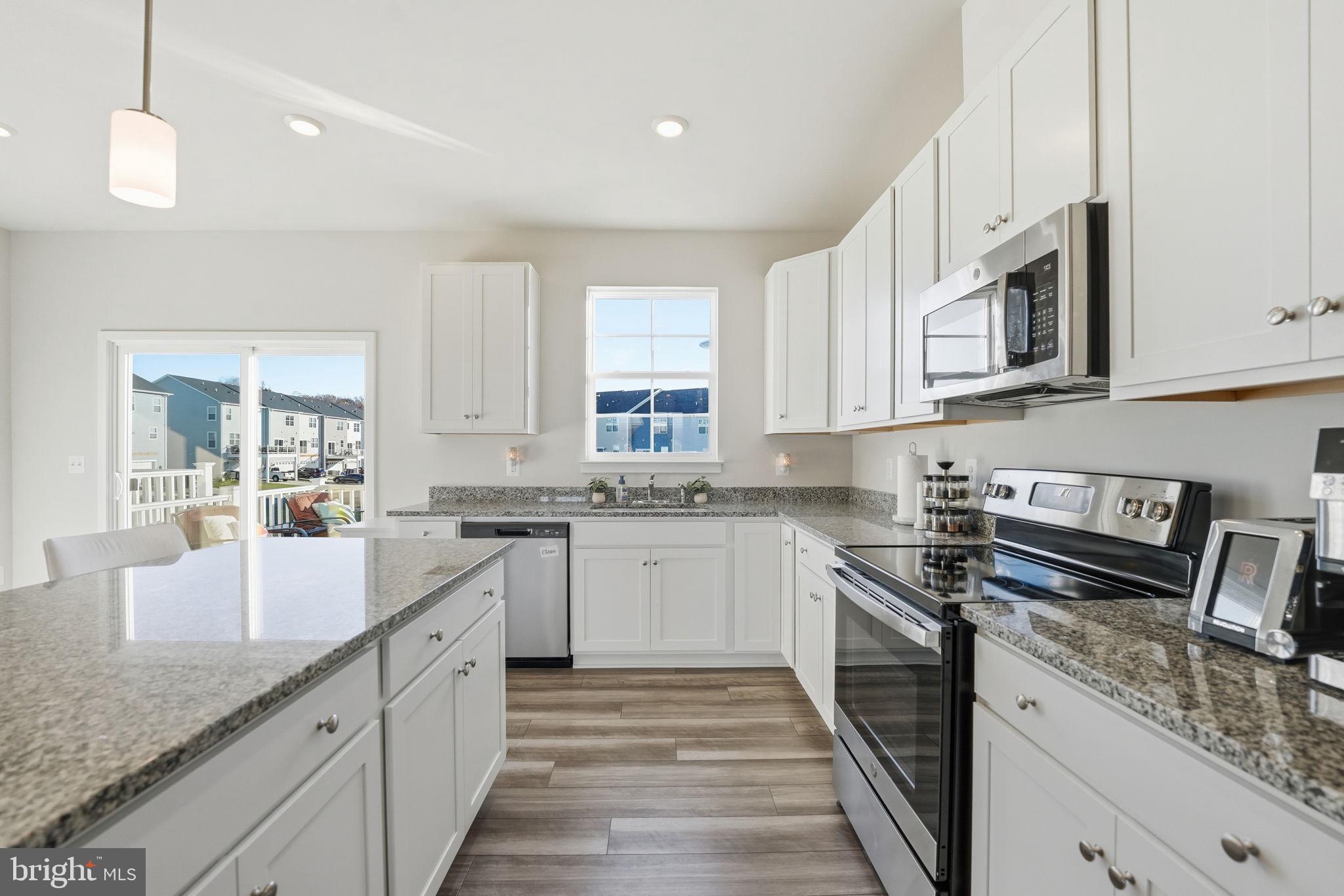 20131 STONEHAVEN AVENUE