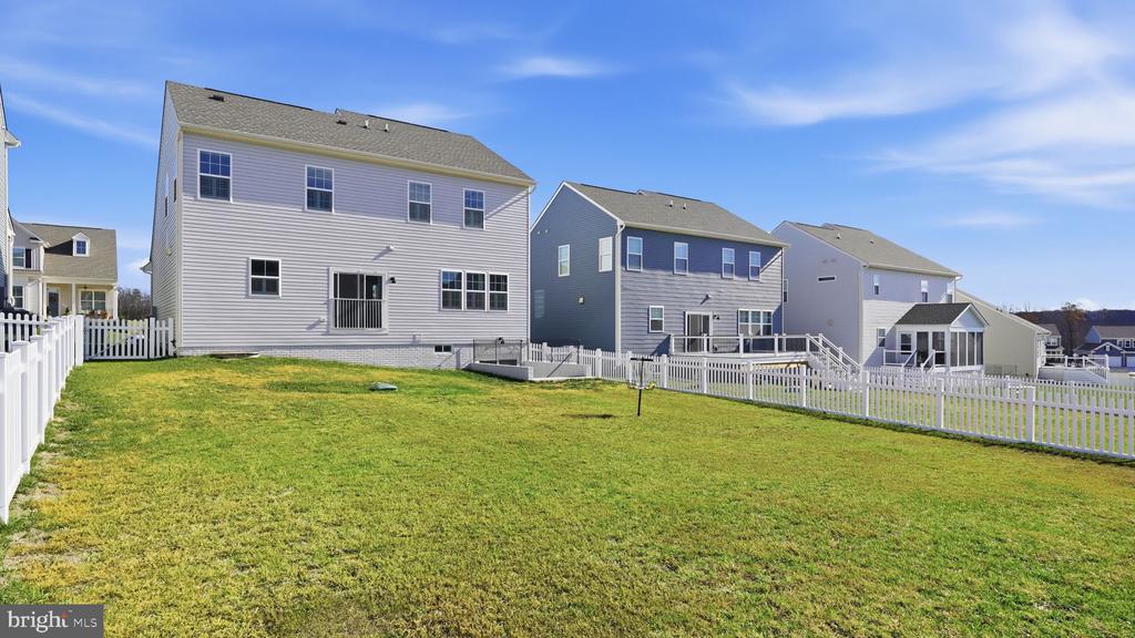 2124 BERWICK DRIVE