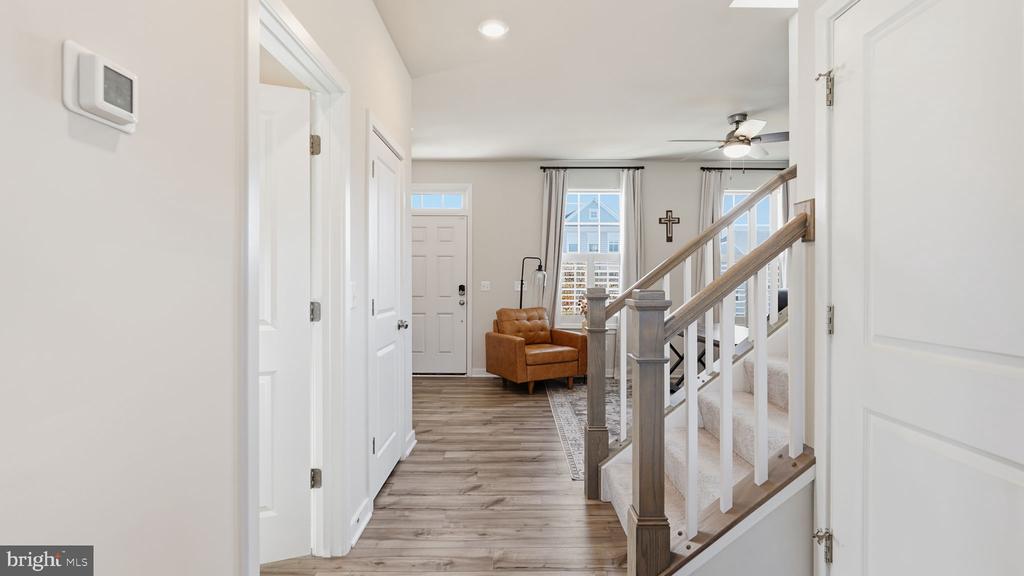 2124 BERWICK DRIVE