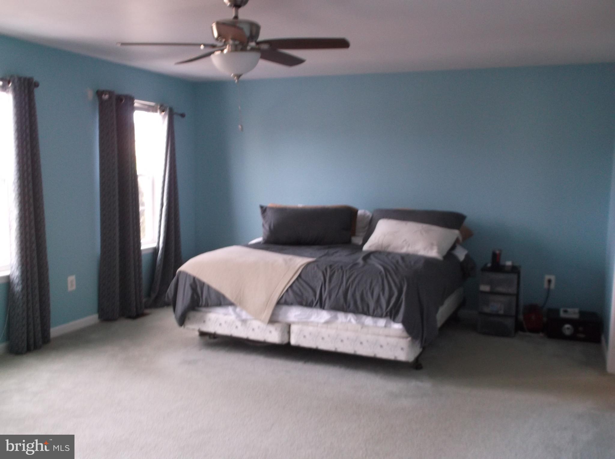 1945 MEADOW LARK DRIVE