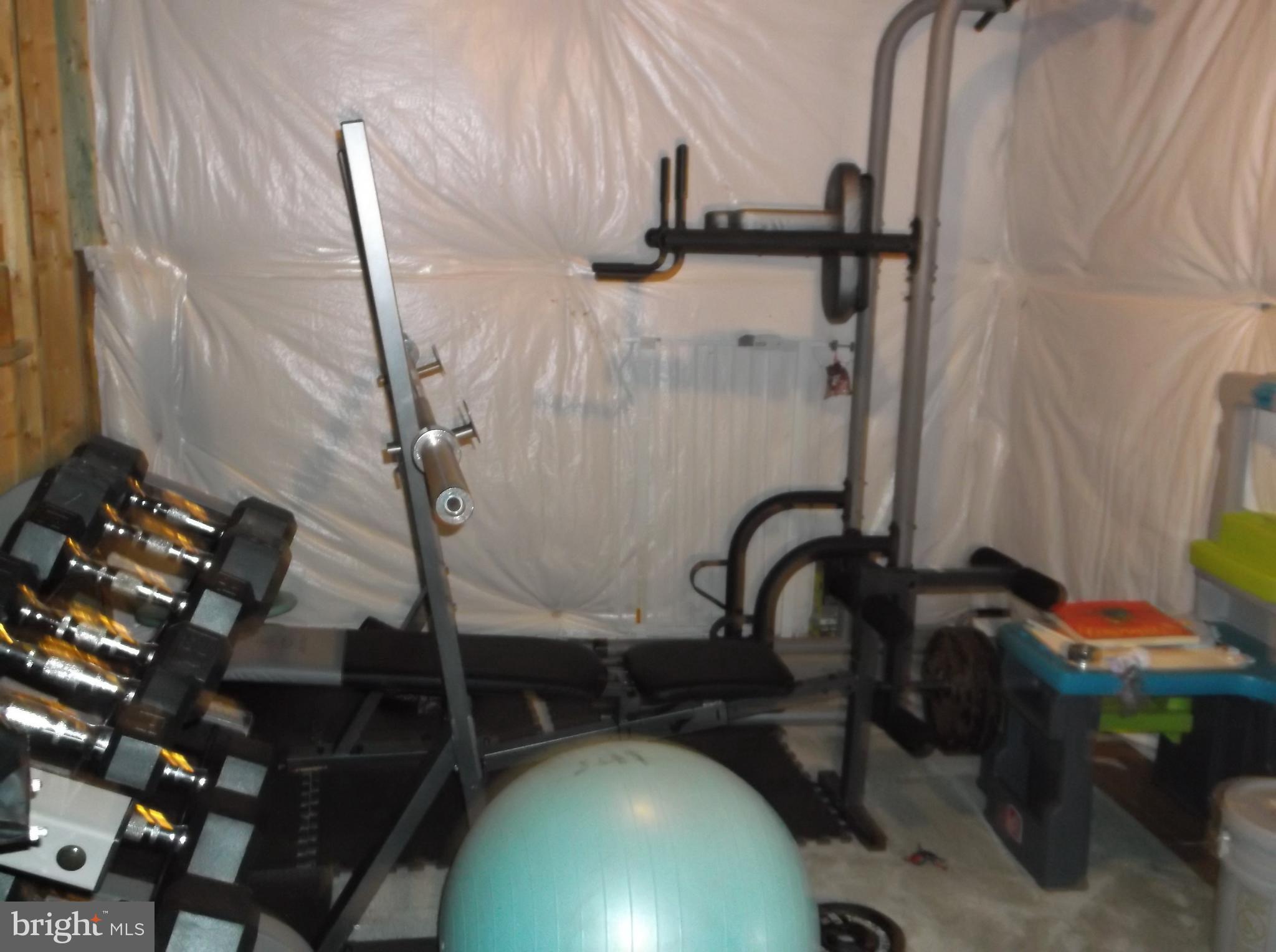 1945 MEADOW LARK DRIVE