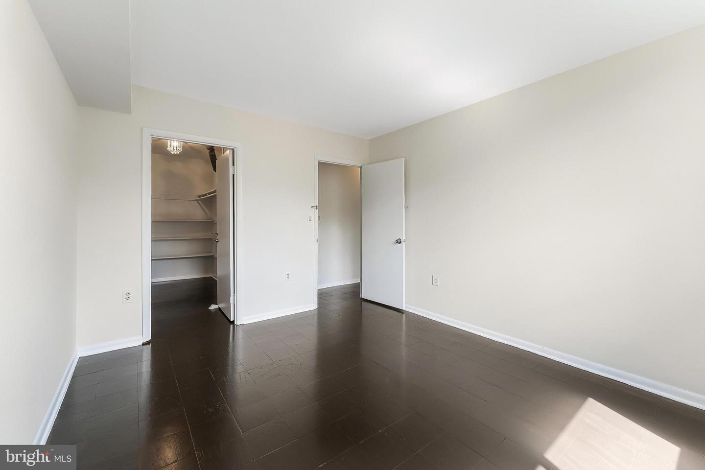 10723 West Dr #303