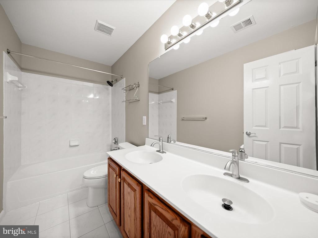 10502 CHANCERY COURT