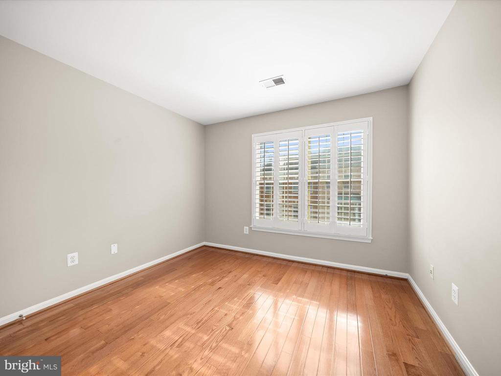 10502 CHANCERY COURT