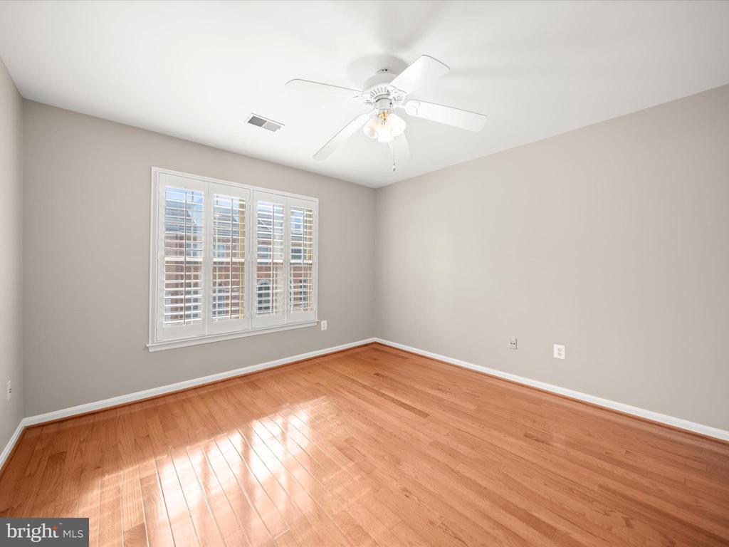 10502 CHANCERY COURT