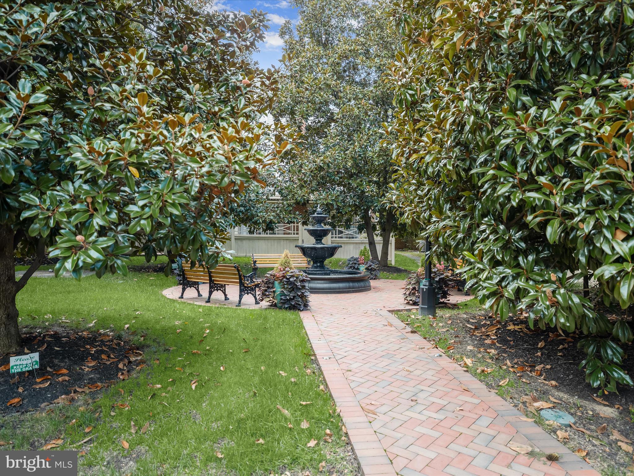 10502 CHANCERY COURT