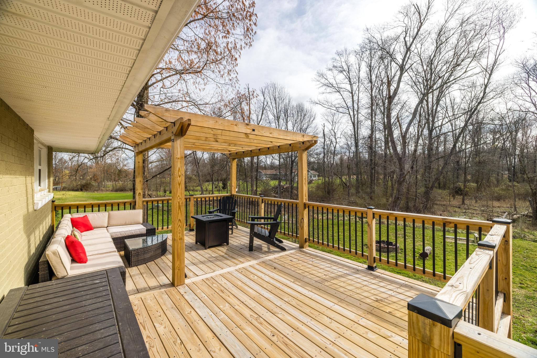 2877 Atoka Rd