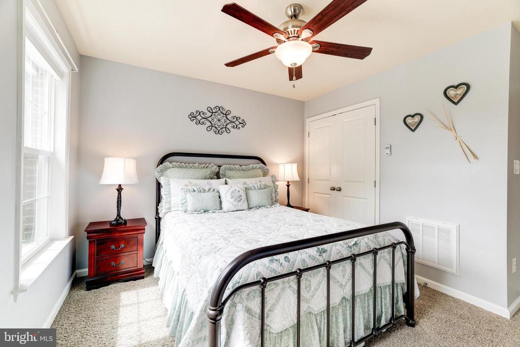 3925 Lake Ashby Ct