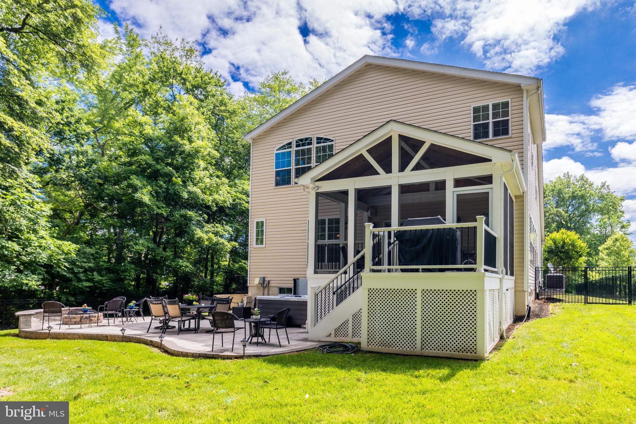 3925 Lake Ashby Ct