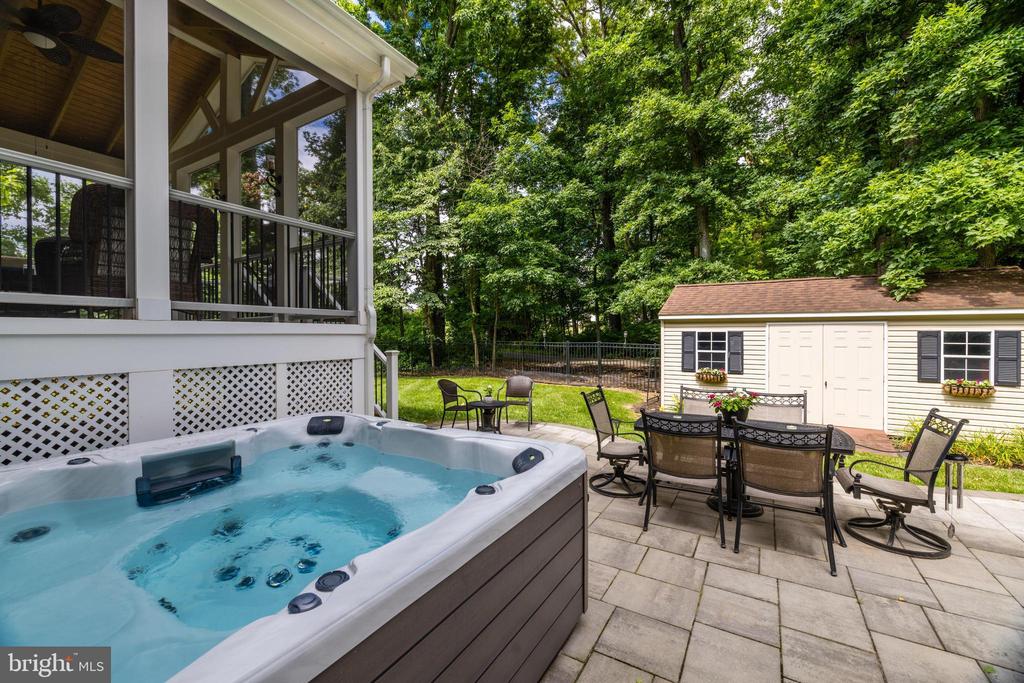 3925 Lake Ashby Ct