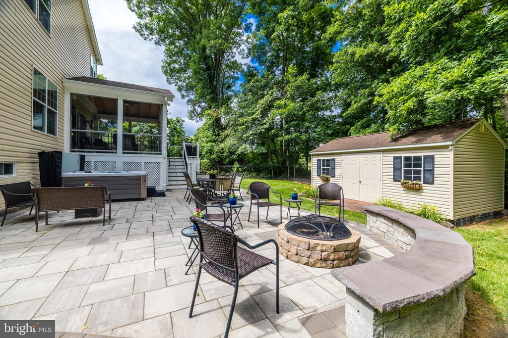 3925 Lake Ashby Ct