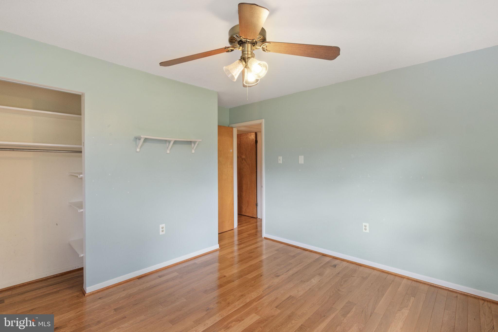 7238 Greenwich Rd