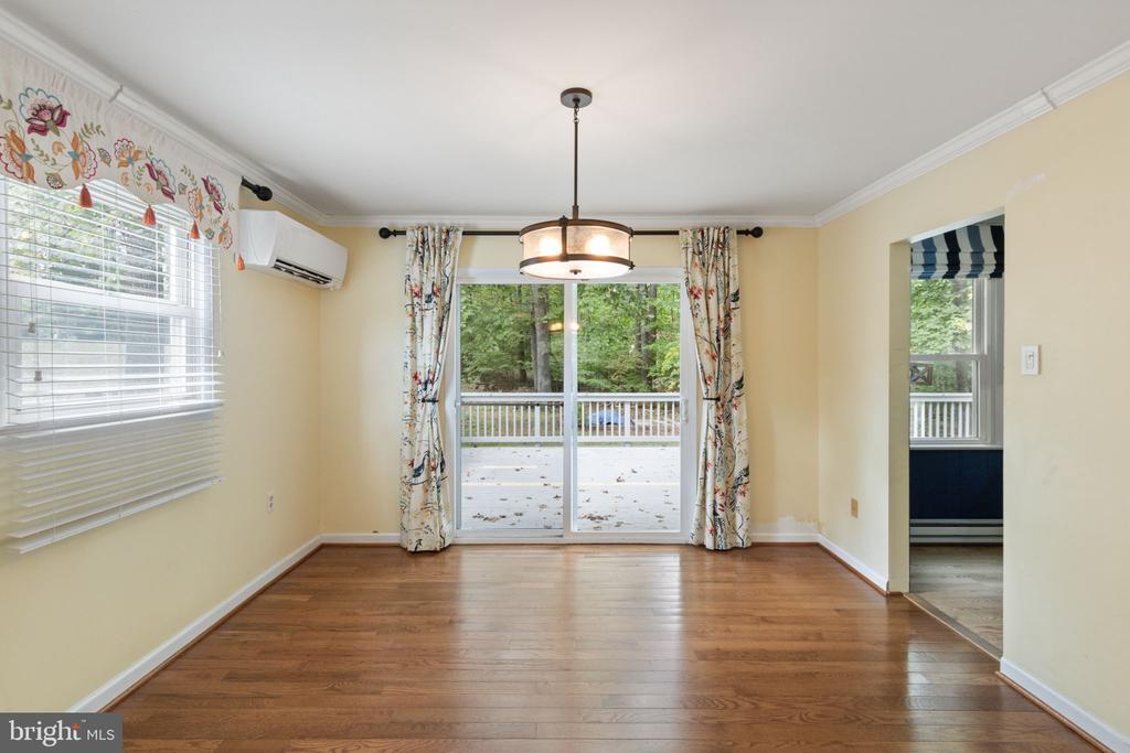 7238 Greenwich Rd