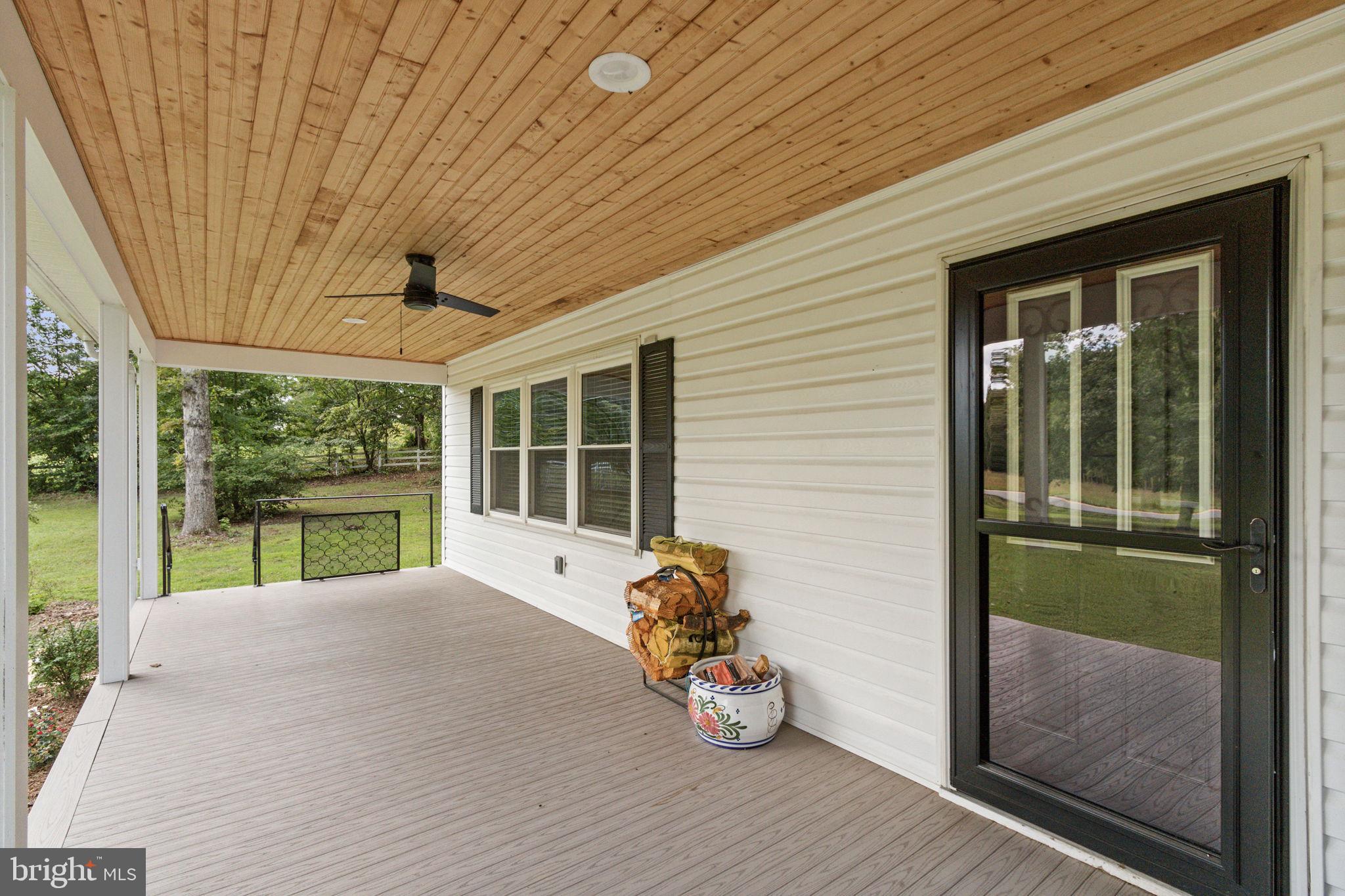 7238 Greenwich Rd