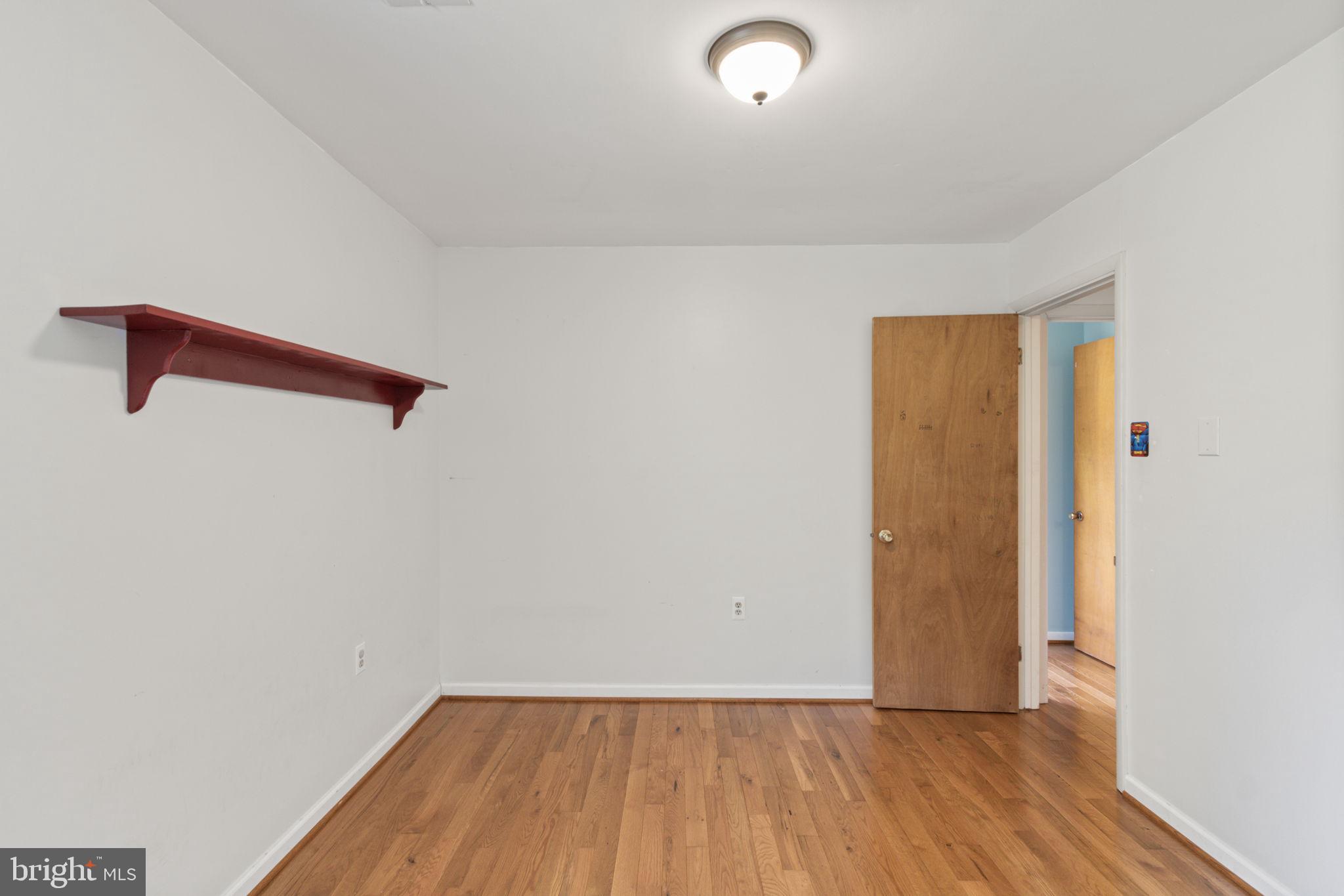 7238 Greenwich Rd
