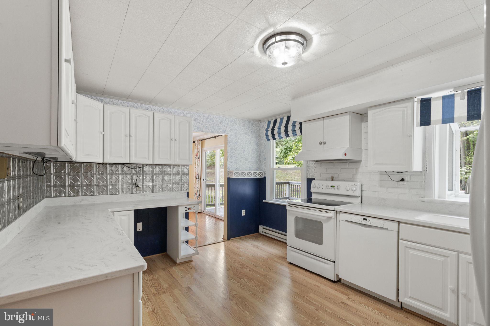7238 Greenwich Rd
