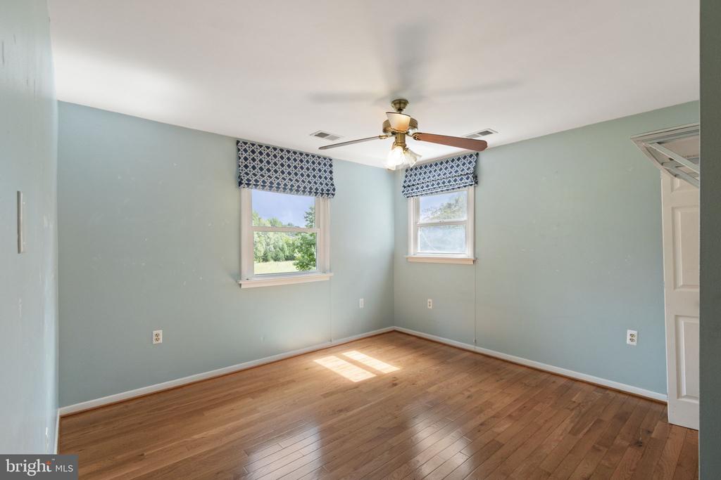 7238 Greenwich Rd