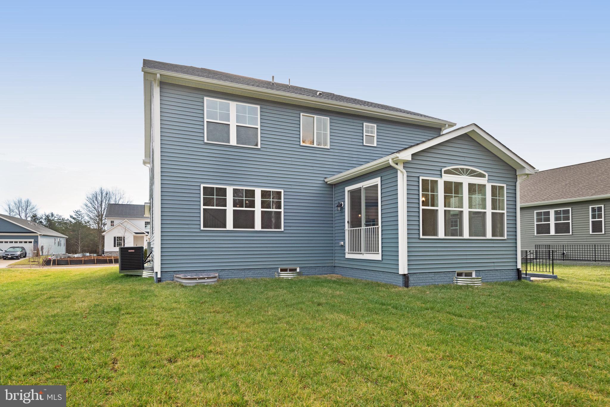 5016 Gray Fox Dr
