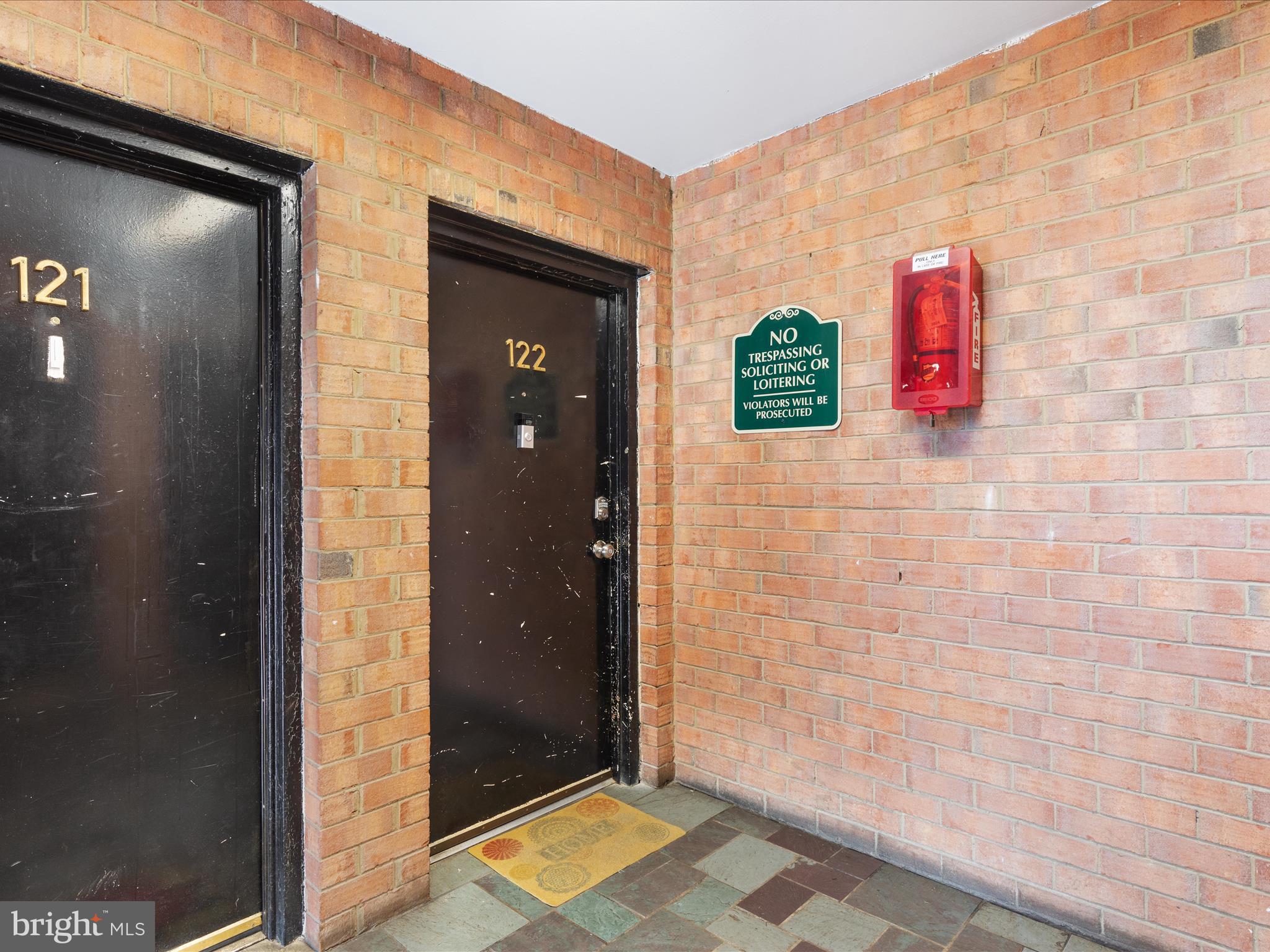 631 Waterloo Rd #122