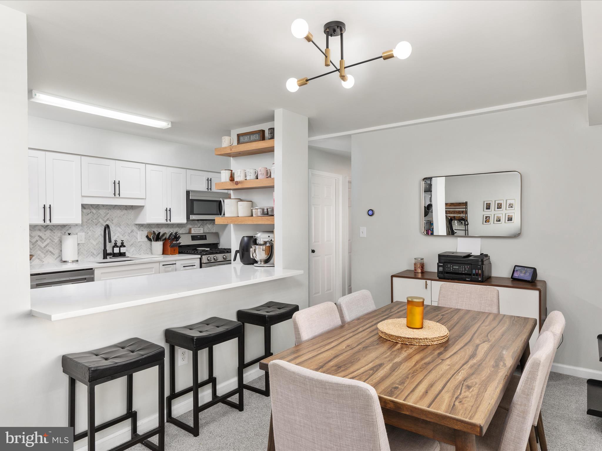 631 Waterloo Rd #122