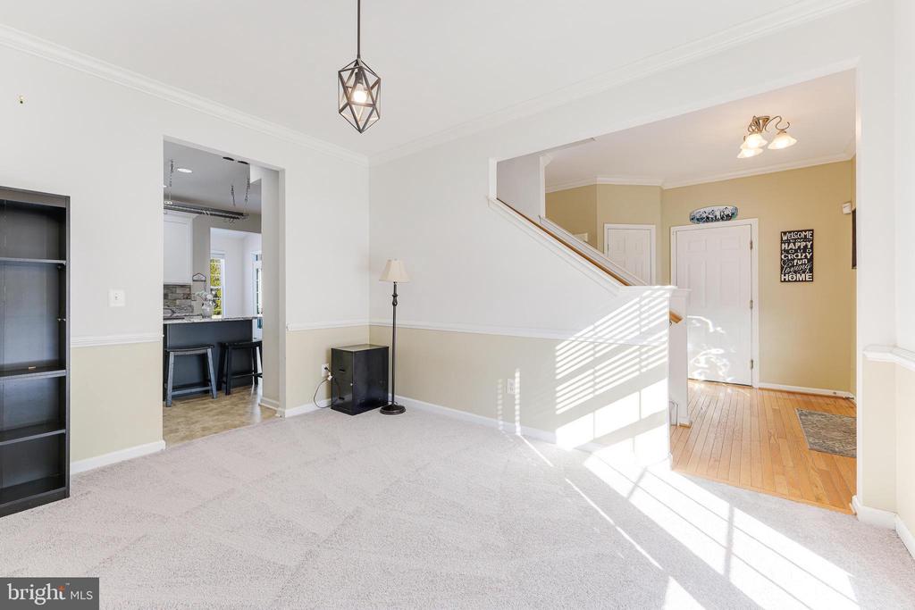 11184 Freedom Ct