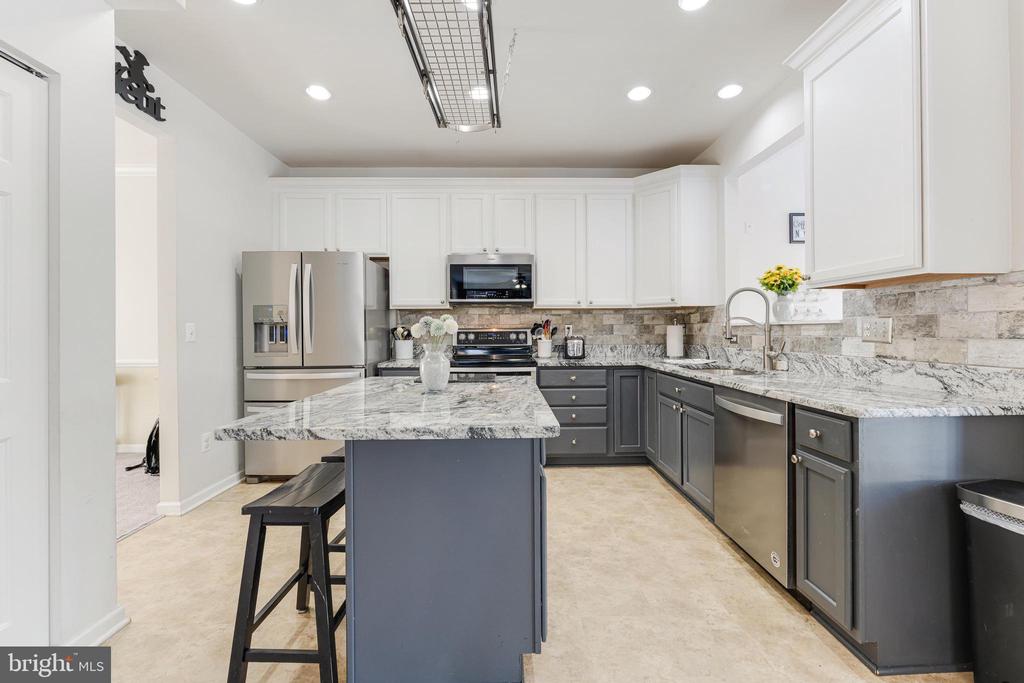 11184 Freedom Ct