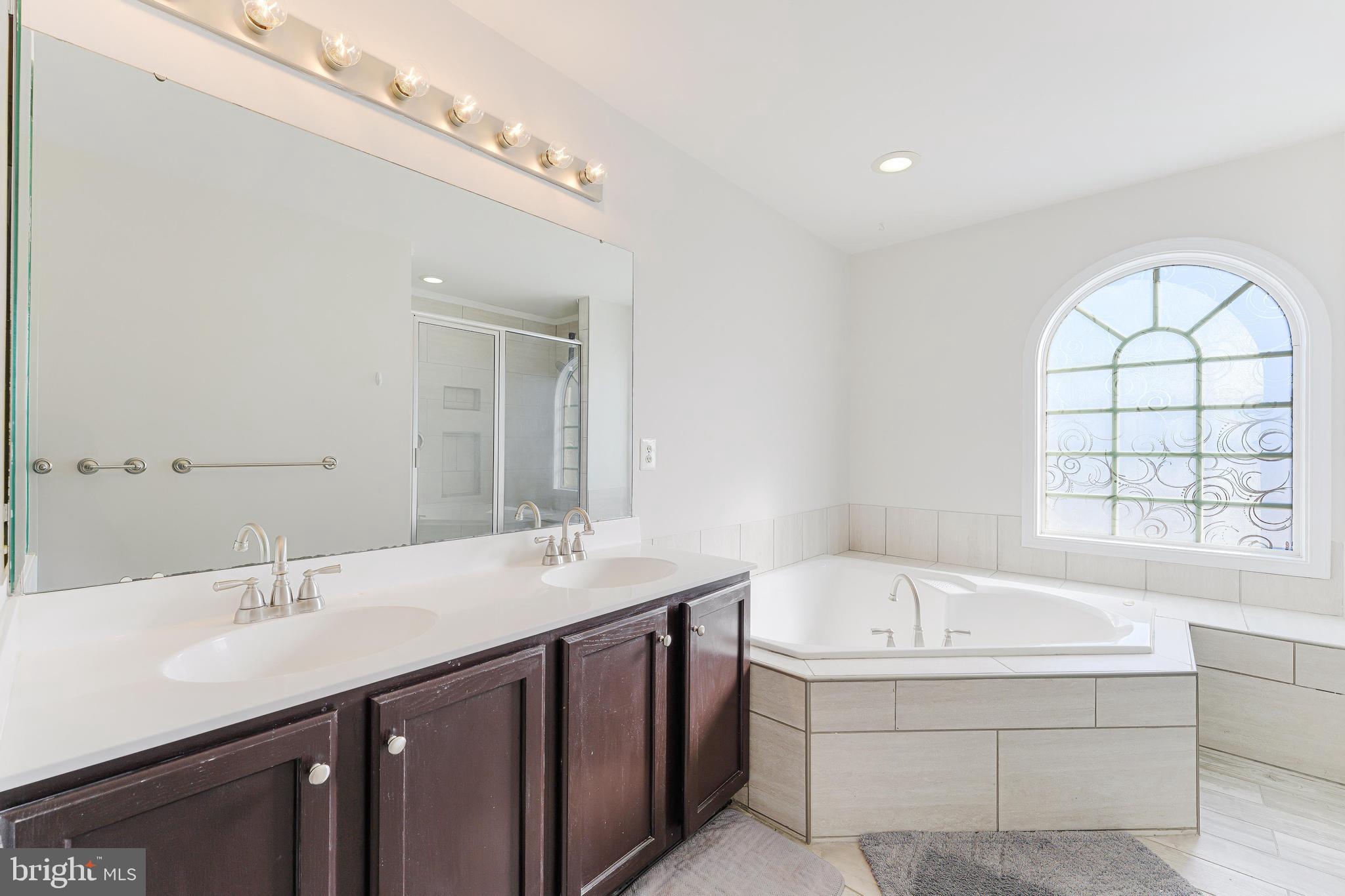 11184 Freedom Ct