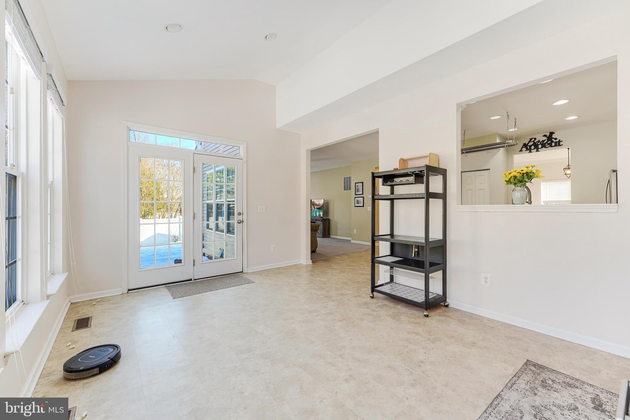 11184 Freedom Ct