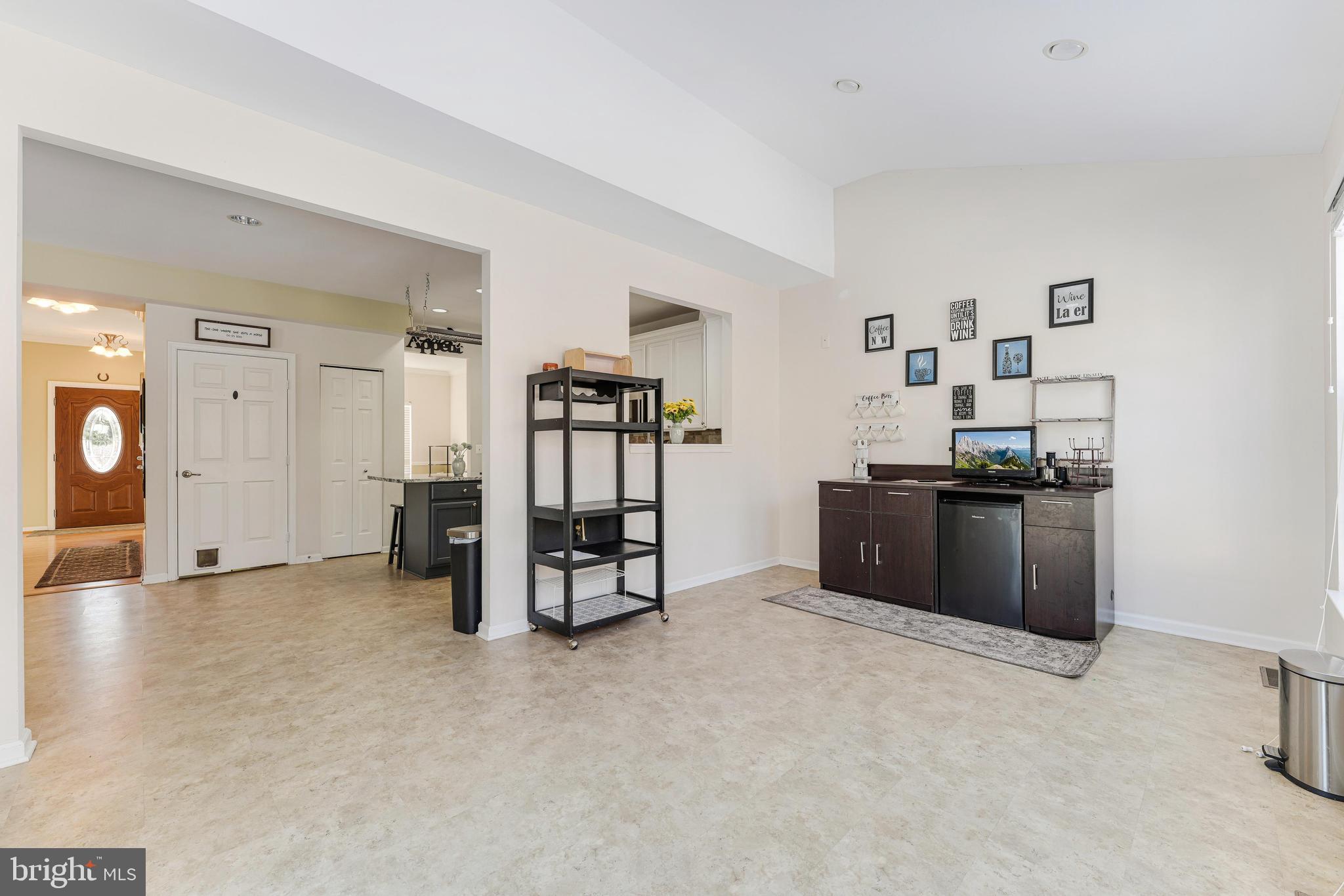 11184 Freedom Ct