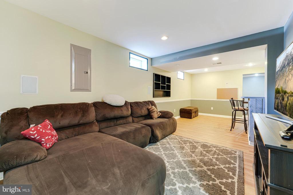 11184 Freedom Ct