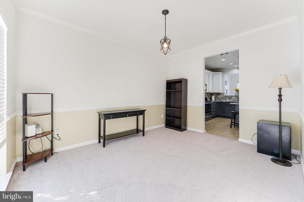11184 Freedom Ct