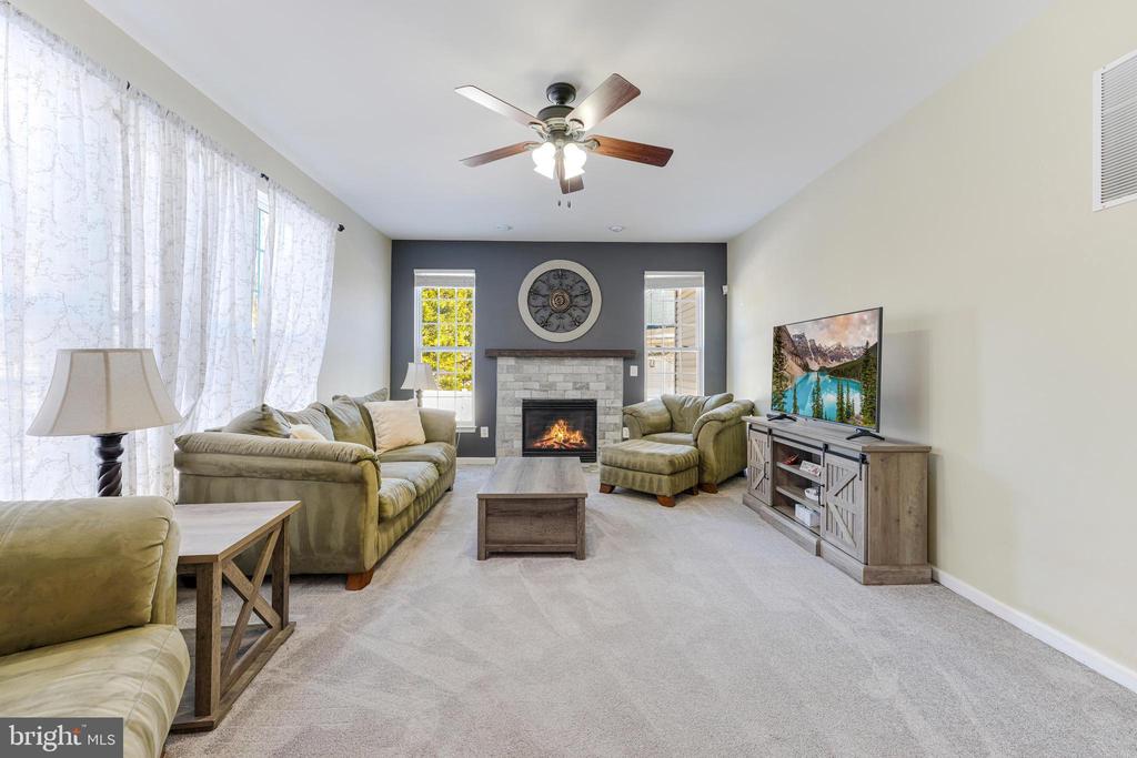 11184 Freedom Ct