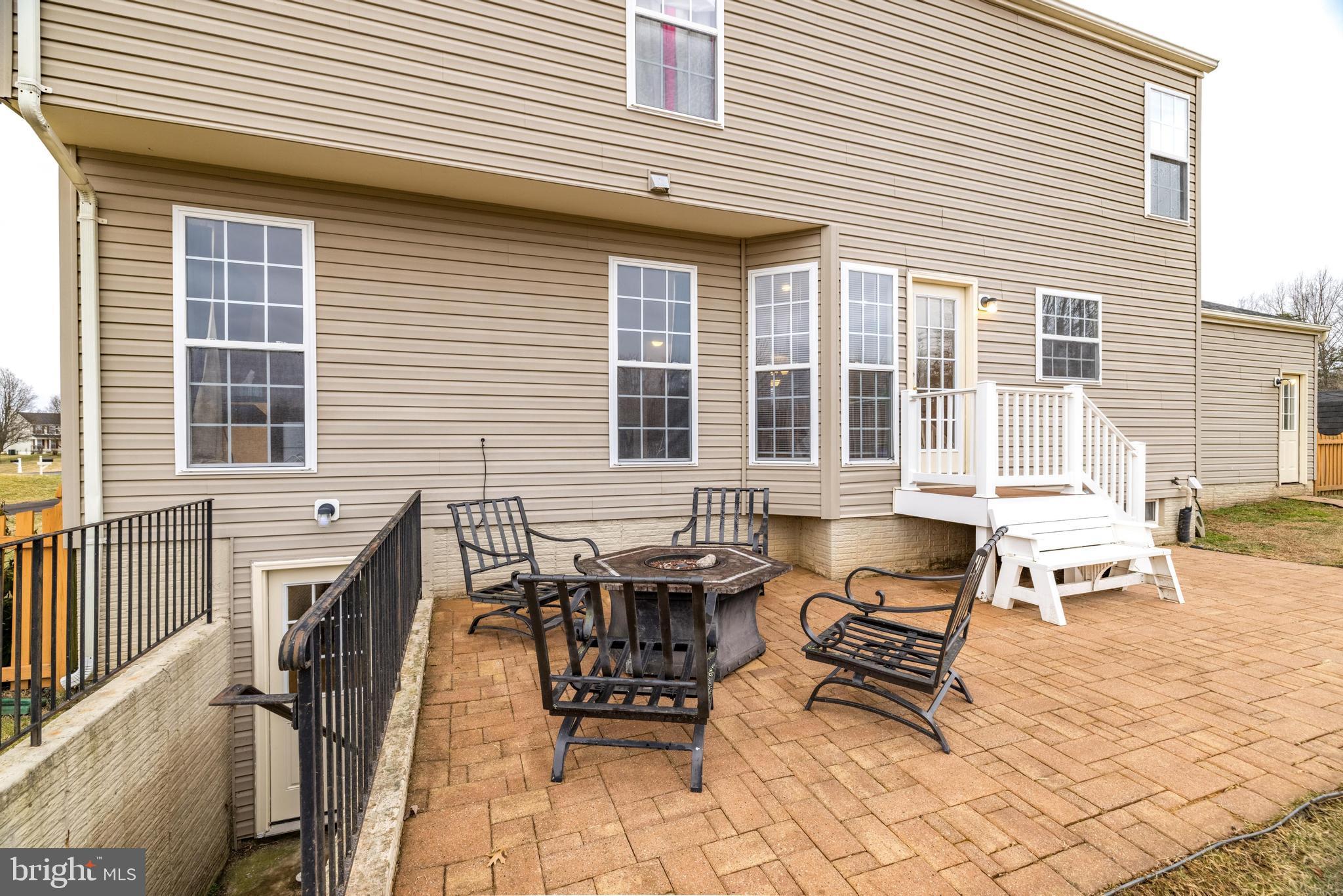 7016 Tiffany Ct