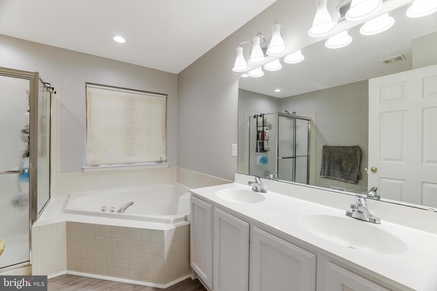 7016 Tiffany Ct