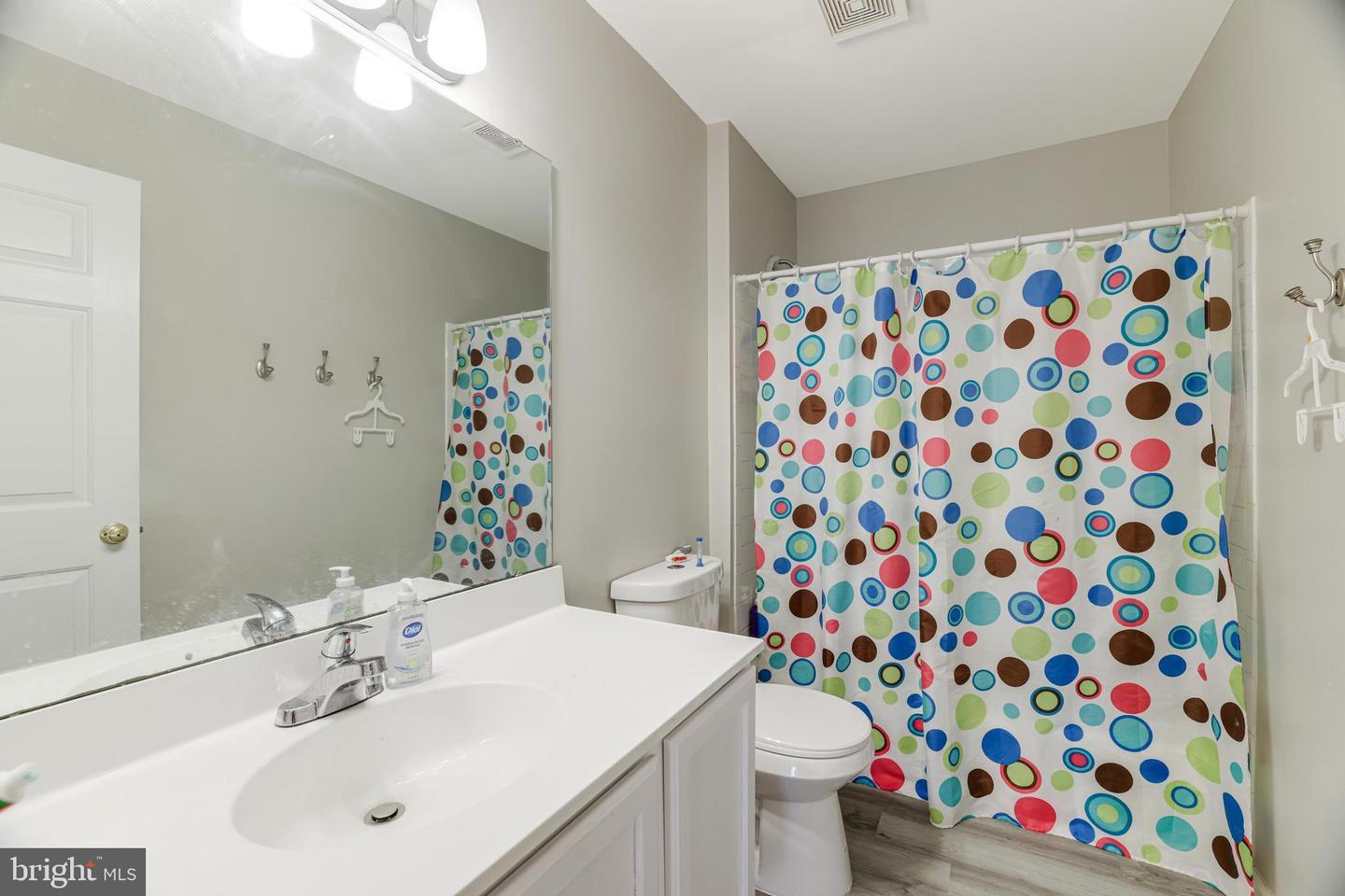 7016 Tiffany Ct