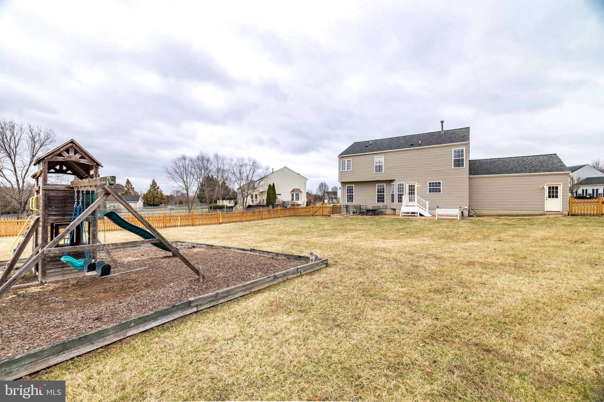 7016 Tiffany Ct