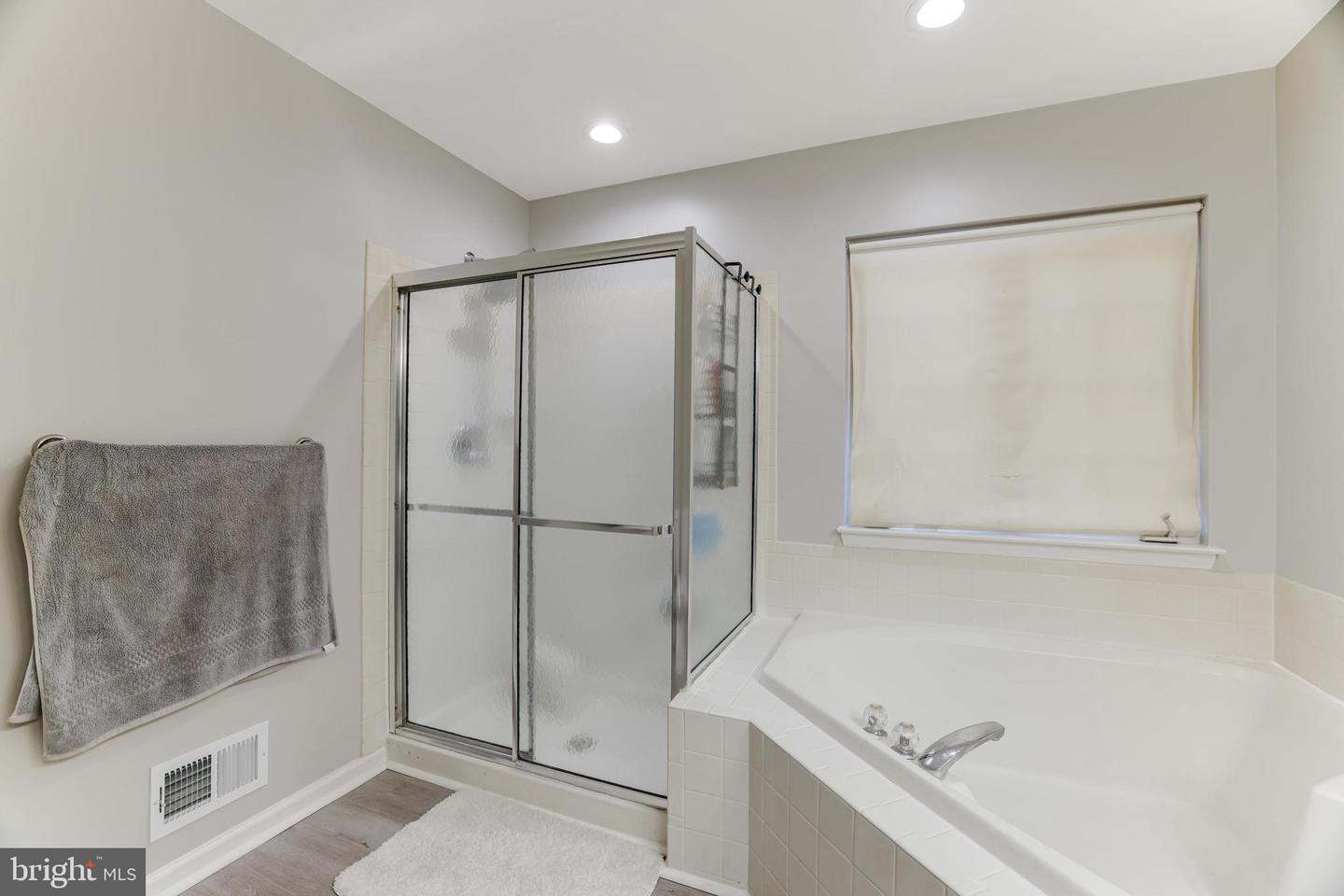 7016 Tiffany Ct