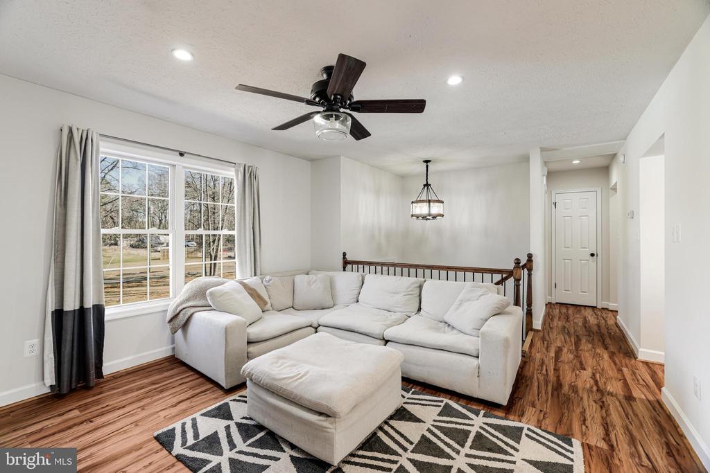 1597 Sheldon Ln