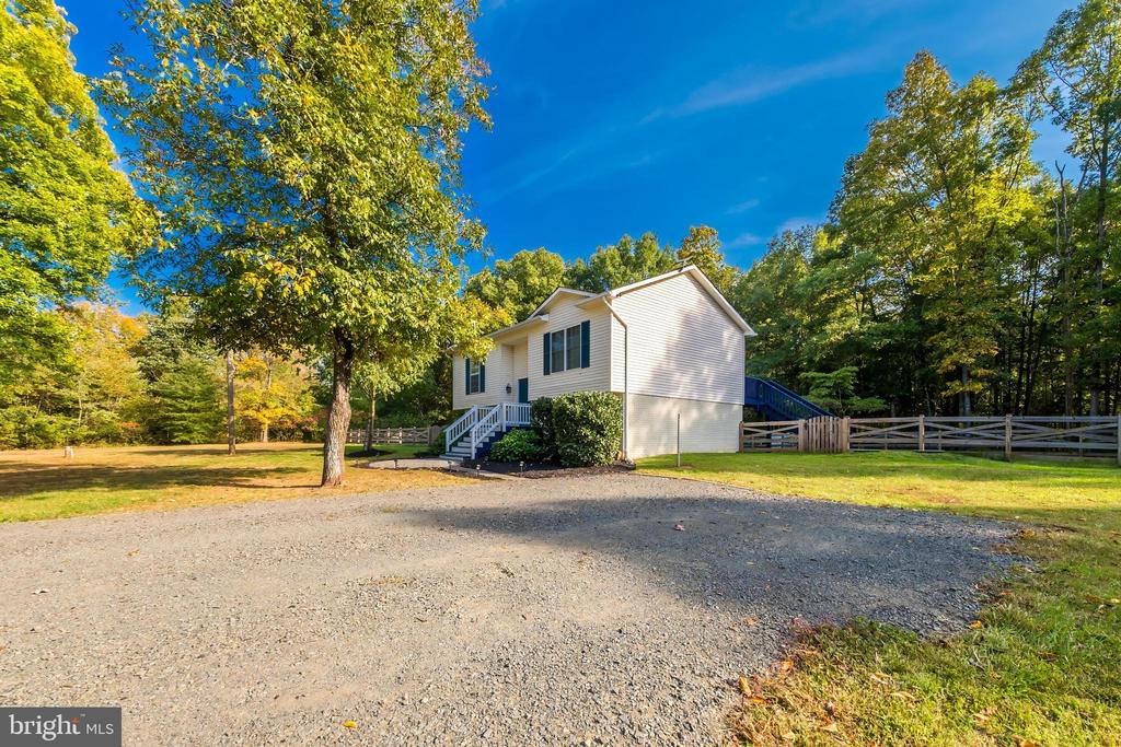 1597 Sheldon Ln