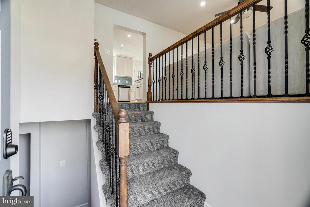 1597 Sheldon Ln