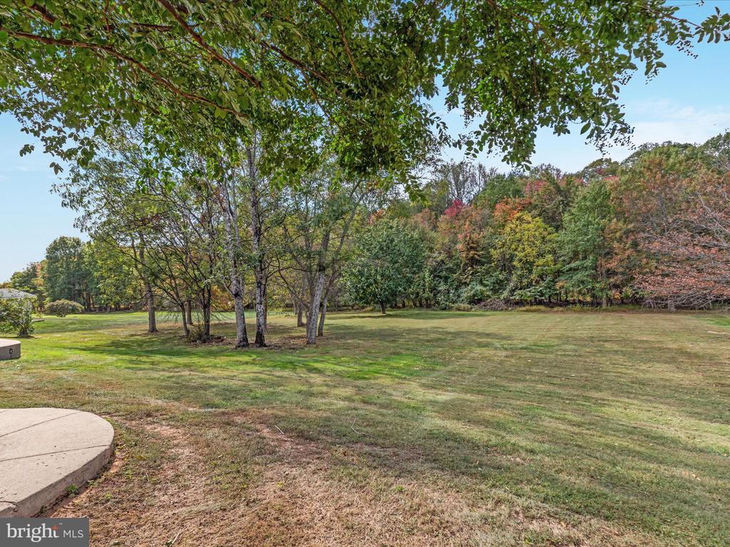 6926 EMMA COURT